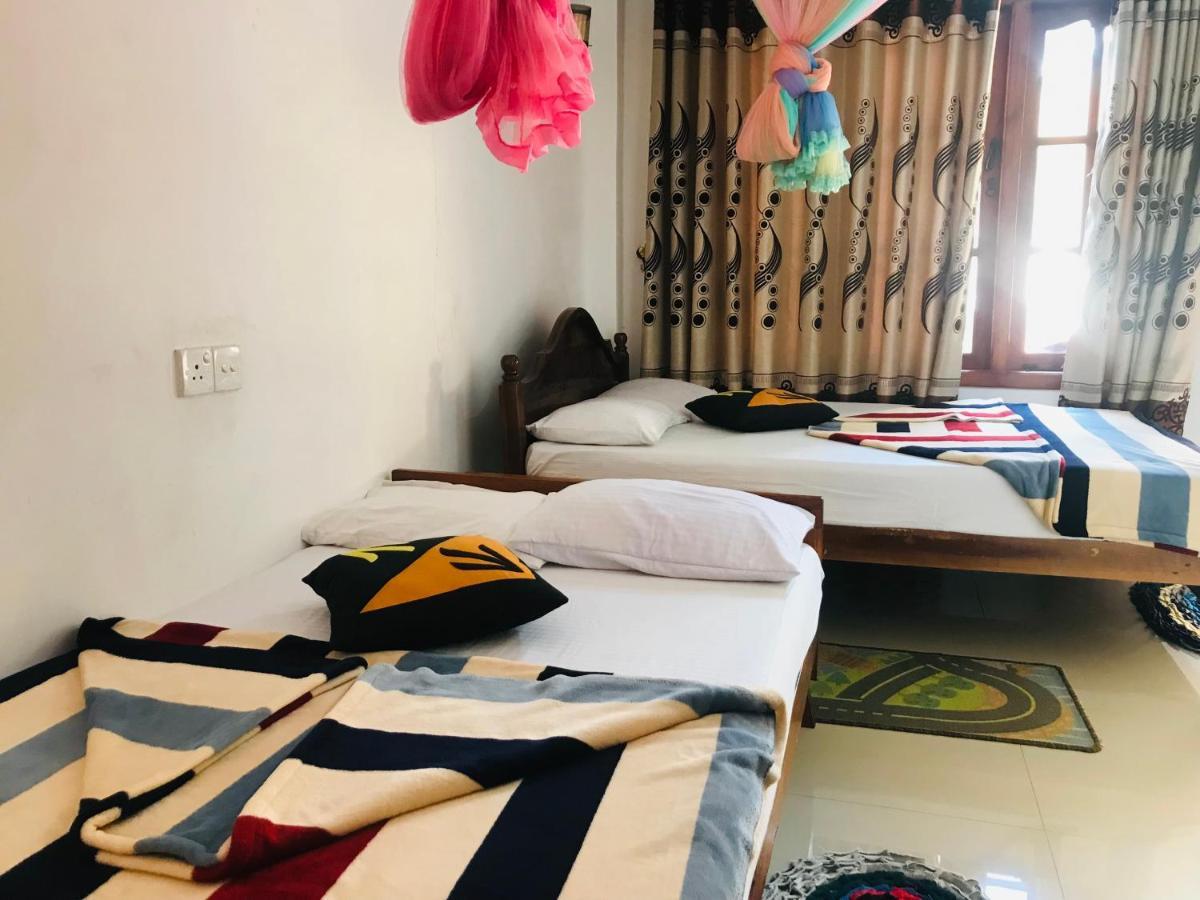 Peters Inn إيلا المظهر الخارجي الصورة